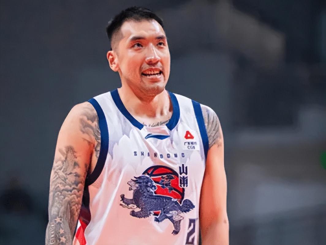 山东半场压制辽宁！双方互铁，陶汉林+2外齐发挥，辽宁仅靠三外援